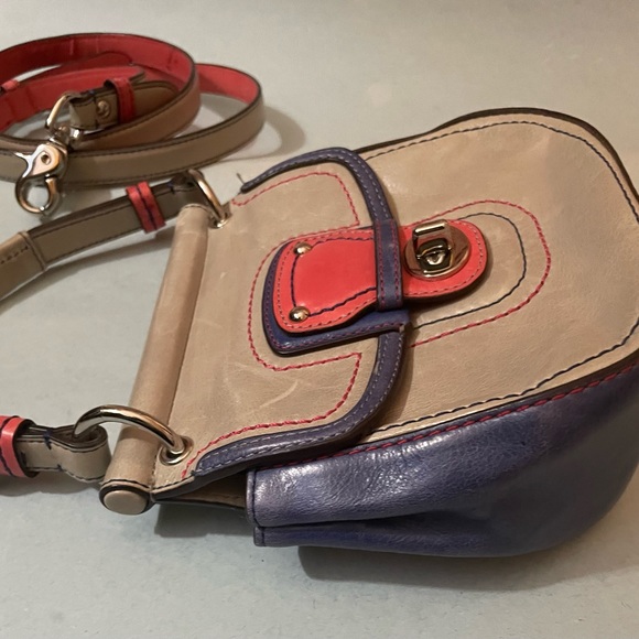 EUC Coach Mini “Willis" Leather Crossbody/Satchel Purse - Picture 5 of 9